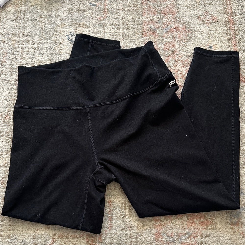 Black Fabletics Power Hold Leggings 25”